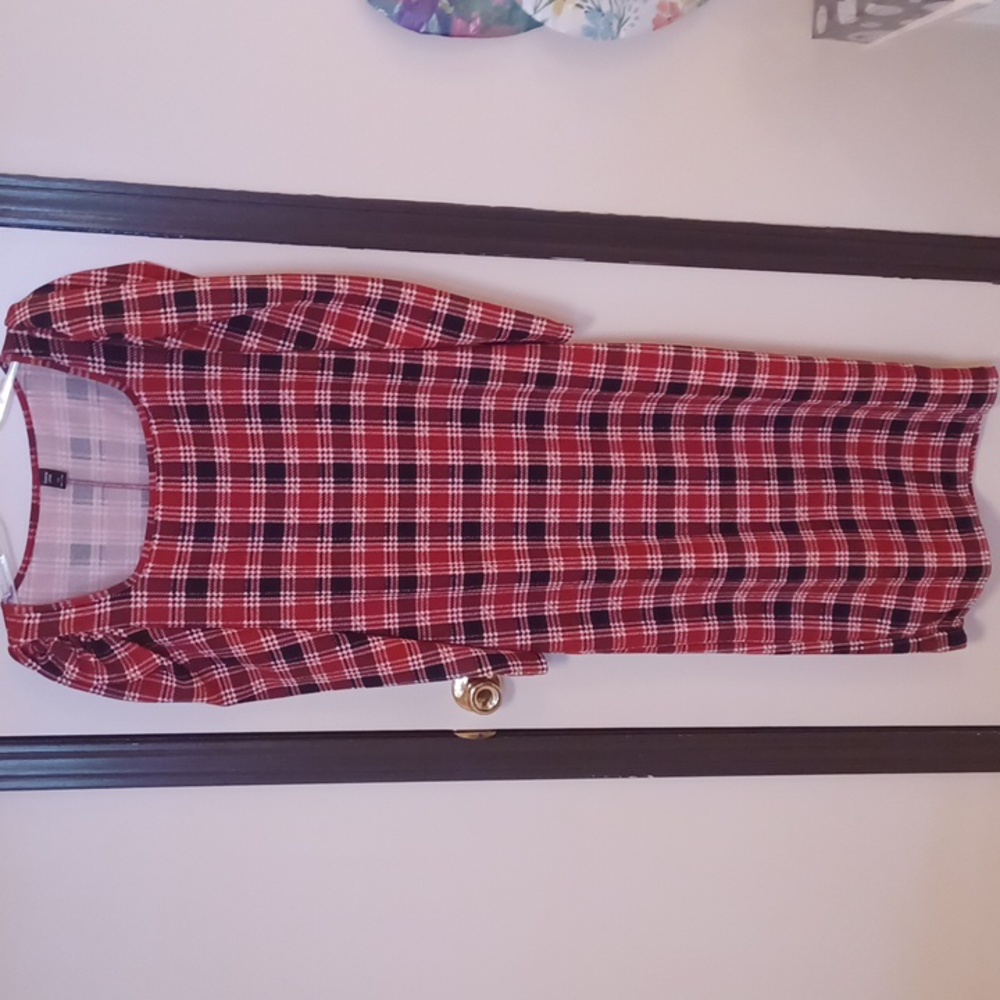 Shein curve dress - Picture 1 of 8